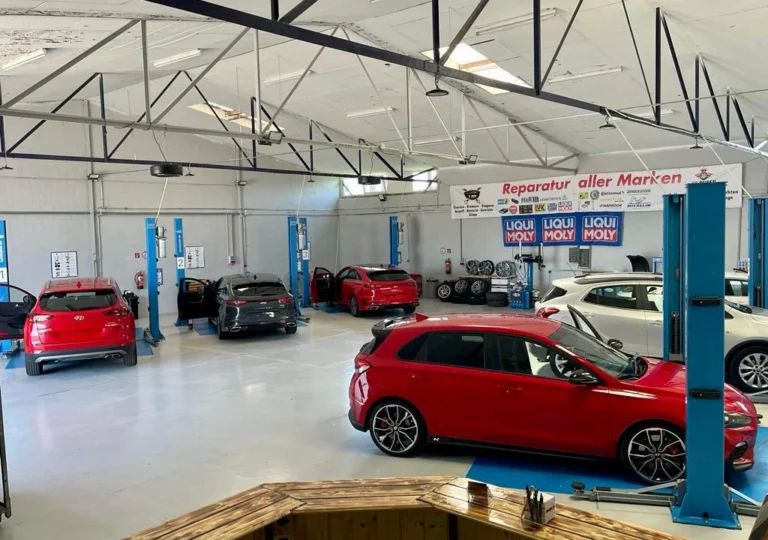 Kfz Werkstatt Service + Mietwerkstatt