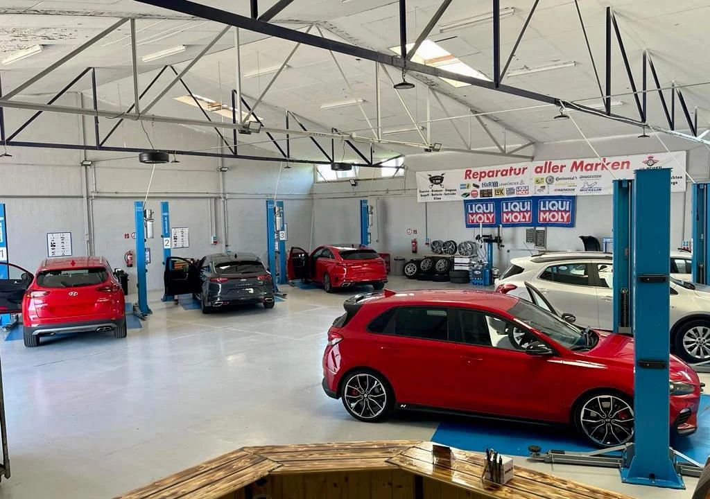 KFZ-Werkstätten Kfz Werkstatt Service + Mietwerkstatt Speyer