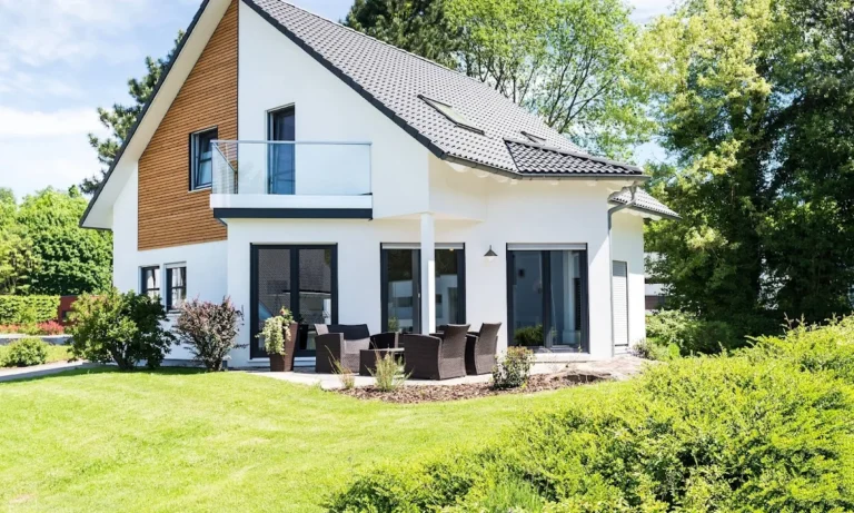 KWK Fensterhandel | Fenster und Türen aus Kunststoff, Holz oder Aluminium | Fenster aus Polen