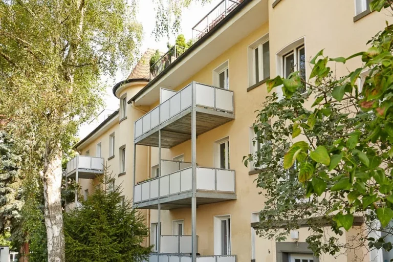 Labora Bauelemente GmbH