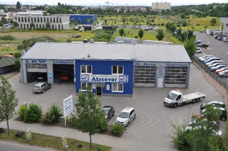 Lackier und Karosseriefachbetrieb Atasever