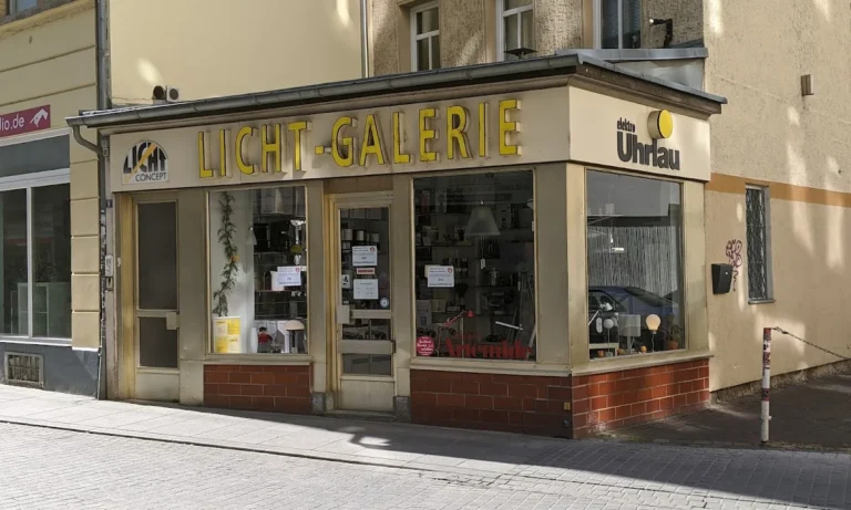 Licht-Galerie elektro Uhrlau