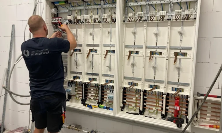 Lukasz Stanczyk Elektrotechnik