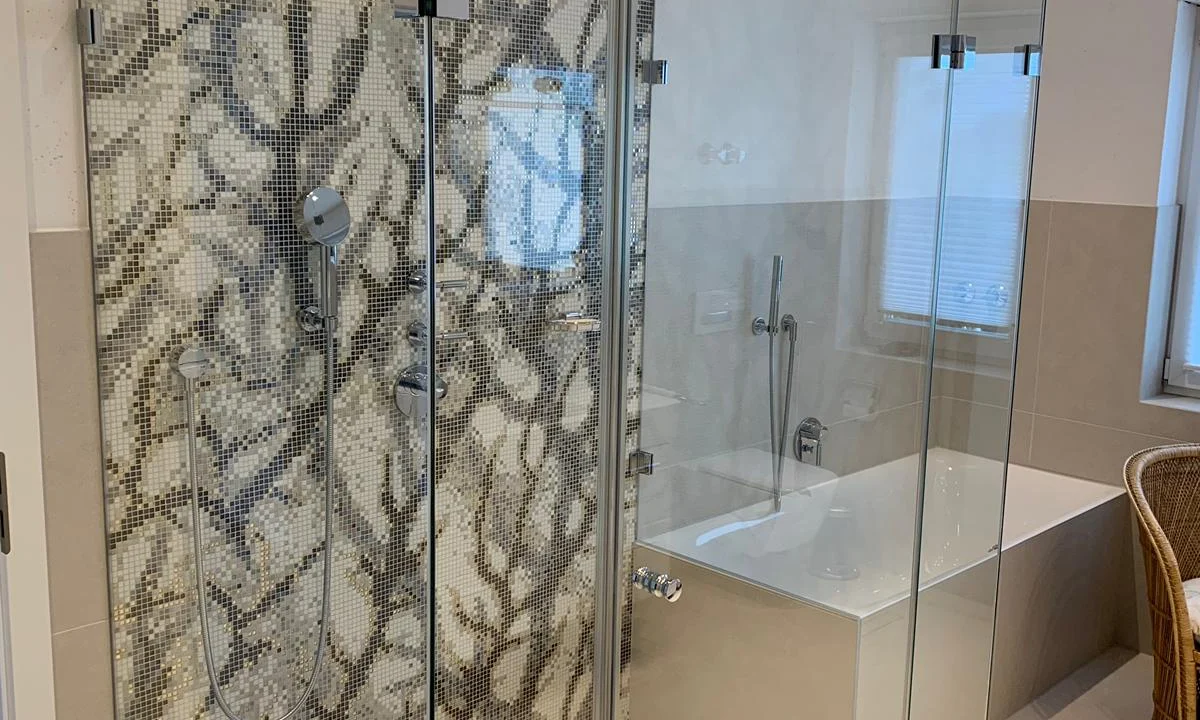 Fliesenleger M + H Fliesendesign Mönchengladbach