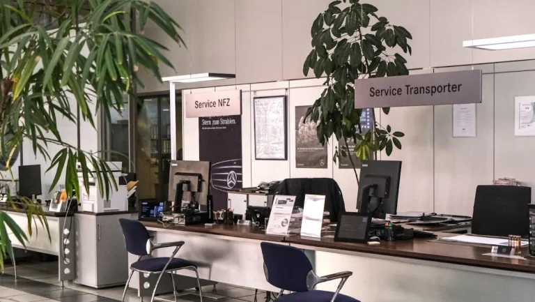 Mercedes-Benz S&G Automobil AG Bretten Service