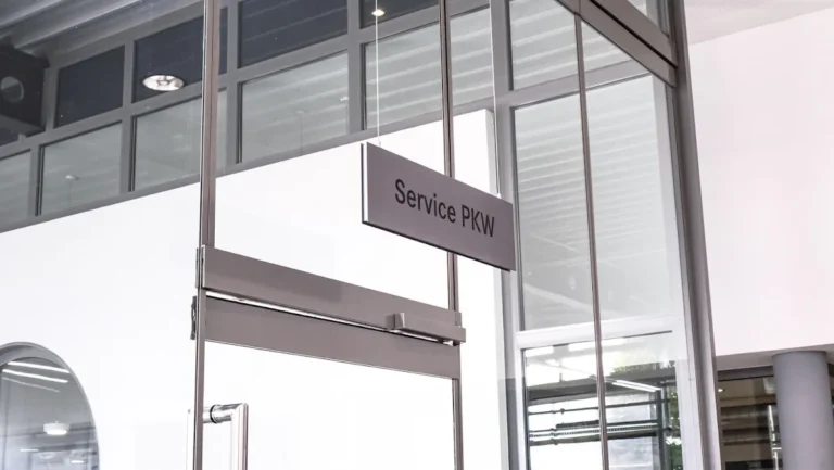 Mercedes-Benz S&G Automobil AG Bretten Service