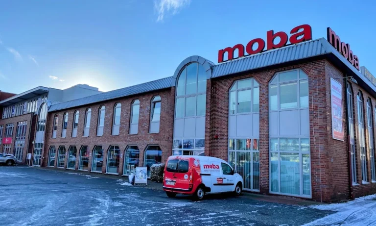 MOBA FENSTER + TÜREN GMBH