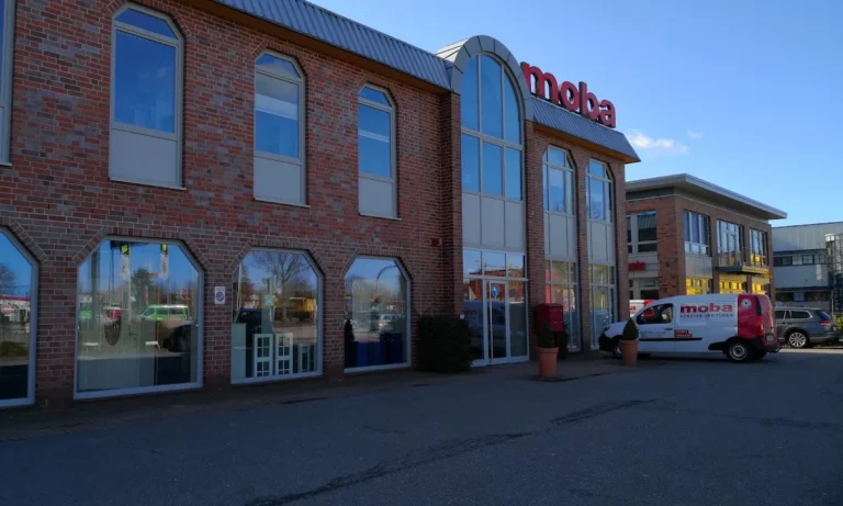 MOBA FENSTER + TÜREN GMBH