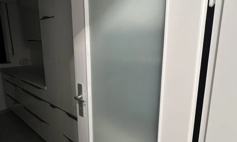 Muslija Fenster-Türen-Rollladen