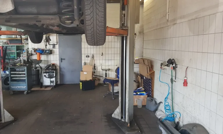 Nils Galisch Nils Garage