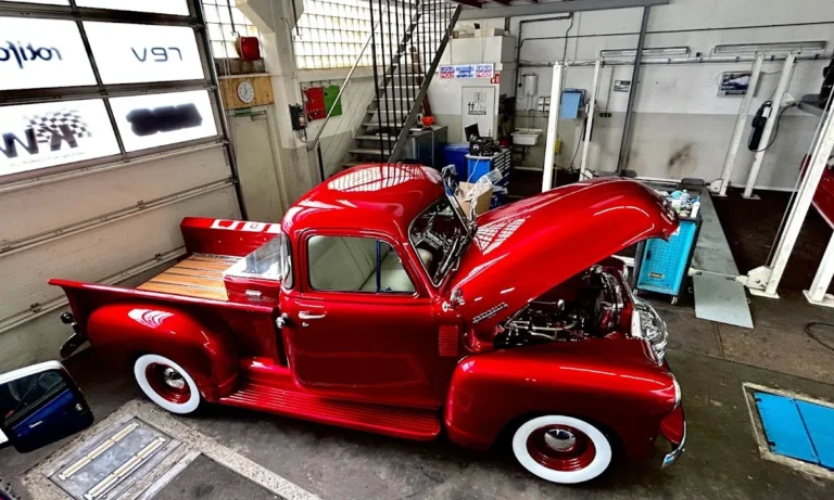 Oldride4You Us Car Werkstatt und Lackiererei aller Marken und Baujahre