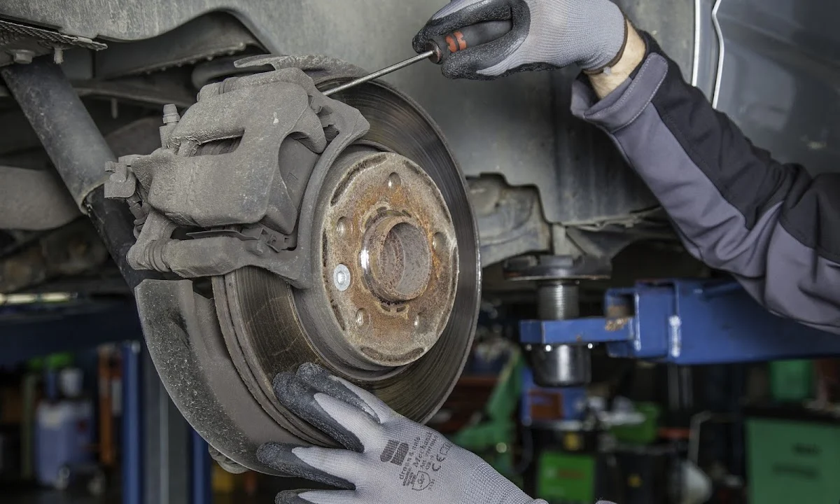 KFZ-Werkstätten Pelipjak GmbH Stuttgart
