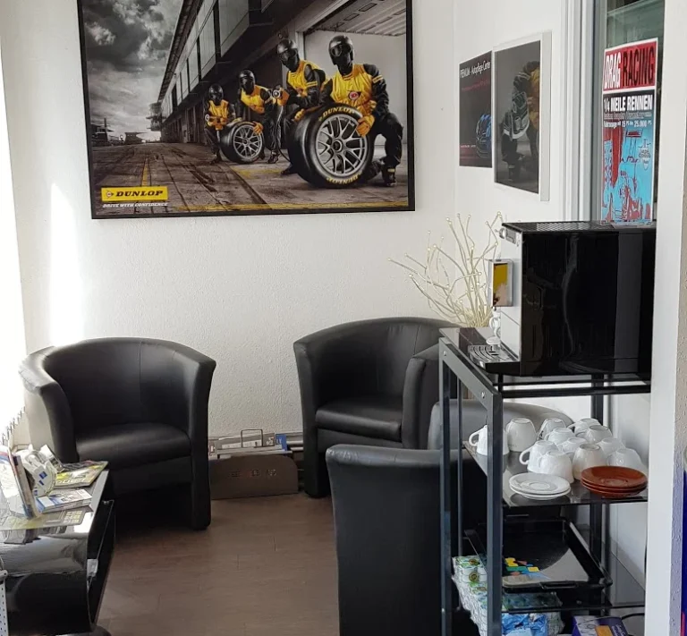 Premio Reifen + Autoservice Nils Oetjen Reifen und Autoservice GmbH