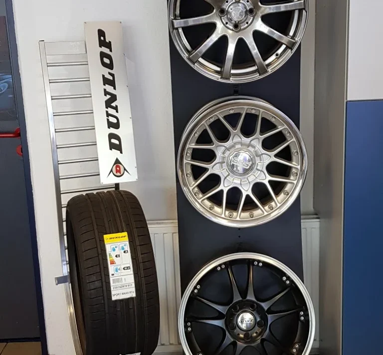 Premio Reifen + Autoservice Nils Oetjen Reifen und Autoservice GmbH