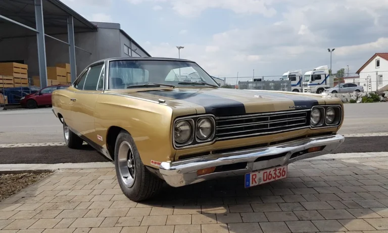 Roscoe's Road Rocket Garage