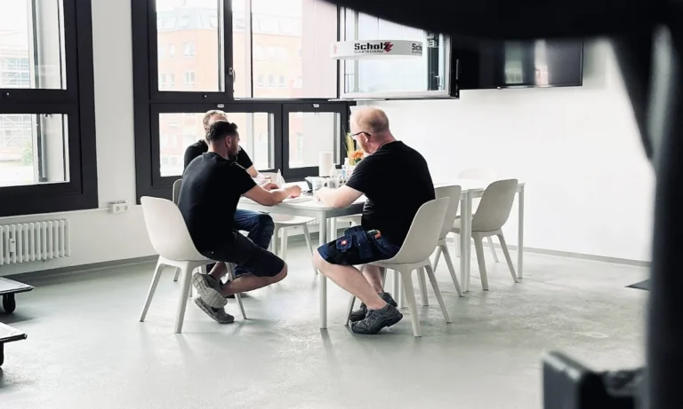 Scholz Elektrobau GmbH & Co. KG