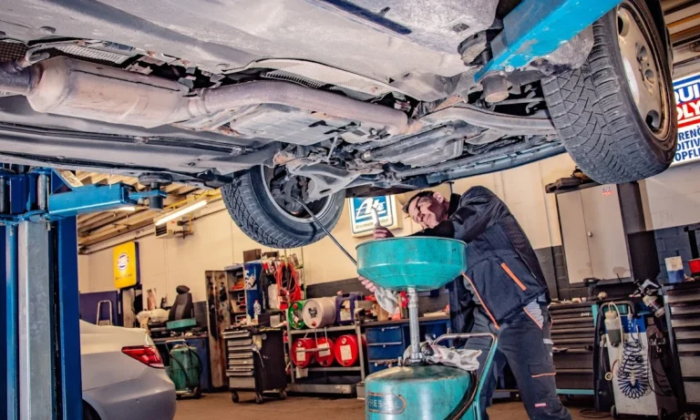 Schraubwerker Fahrzeugtechnik