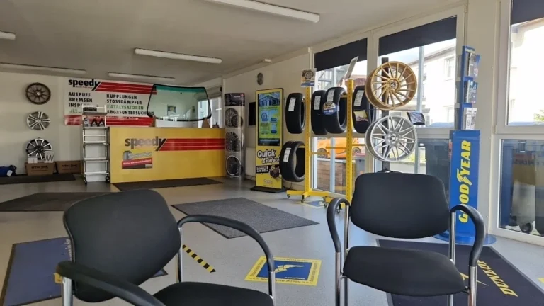 Speedy Auto-Service GmbH & Co. KG