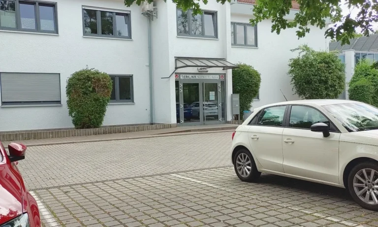 Tierärztliche Klinik Nürnberg (Hafen)