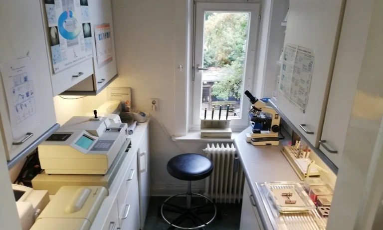 Tierärztliches Institut für angewandte Kleintiermedizin