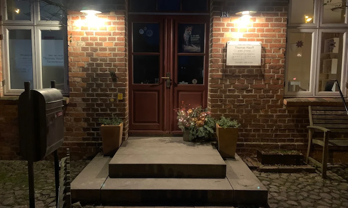Tierarzt Tierarztpraxis Hauff Schwerin