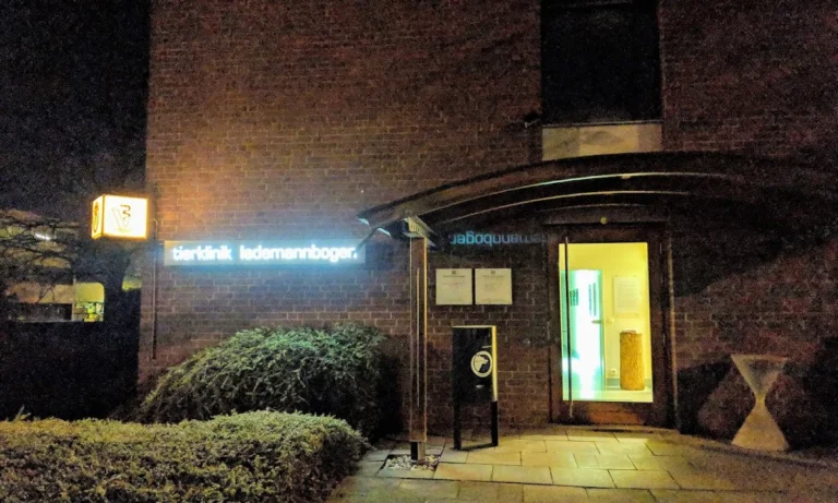 Tierklinik Lademannbogen GmbH