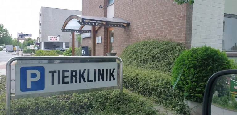 Tierklinik Lademannbogen GmbH