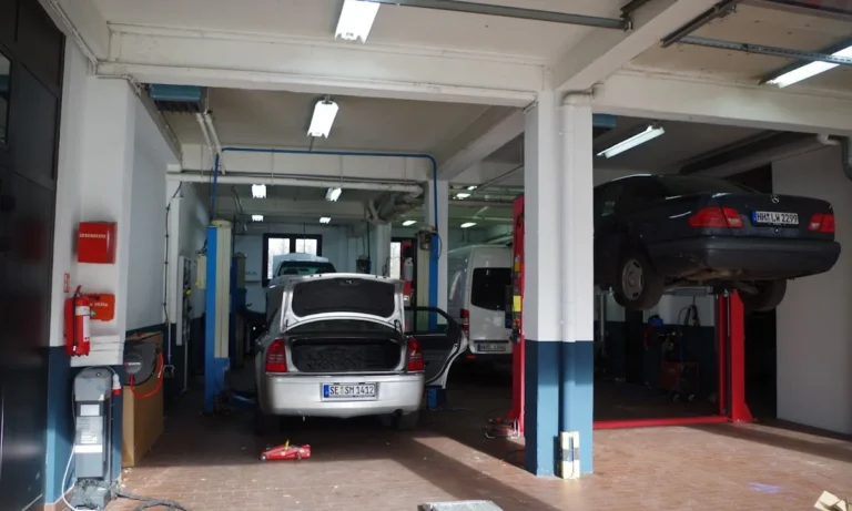 TourCar GmbH & CO KG