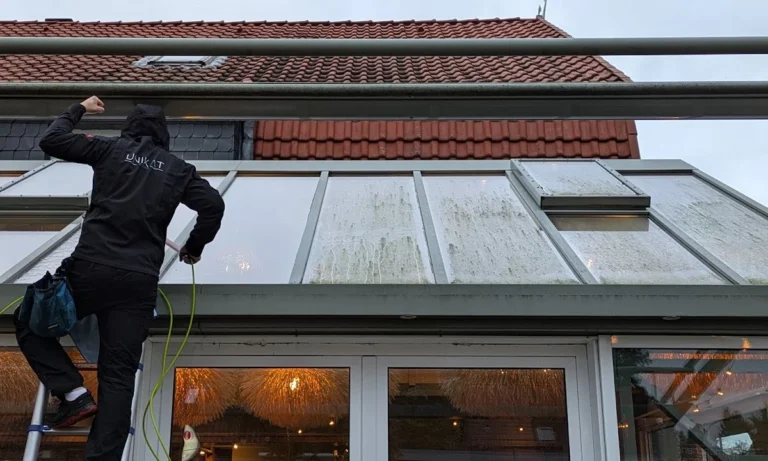 Unikat Clean | Fensterreinigung & Büroreinigung in Hamburg