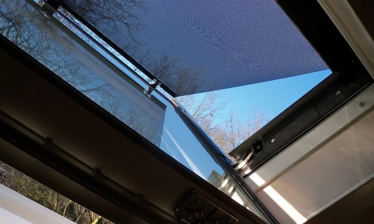 Fensterbauer VELUX Deutschland GmbH – Dachfenster, Sonnenschutz, Rollläden Hamburg