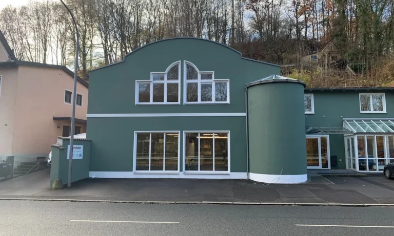 Wand & Deko Herrndobler I Farben- und Tapetenfachgeschäft