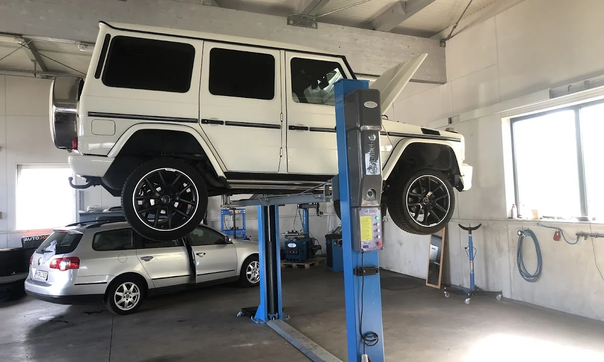 KFZ-WerkstÀtten Werk8 KFZ-Meisterbetrieb Konstanz